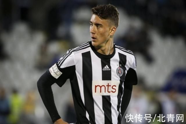 受巴西足协 受巴西足协